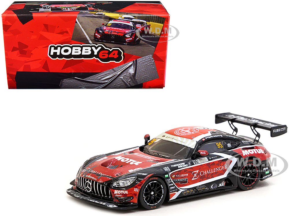 Mercedes-AMG GT3 95 Darryl OYoung 